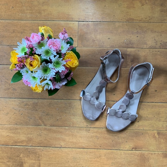 boden rose gold sandals